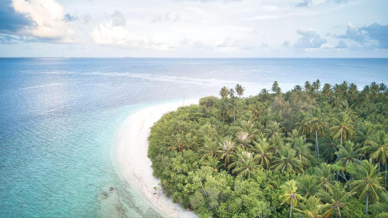 Ayira Maldives Hotel Feridhoo Bagian luar foto